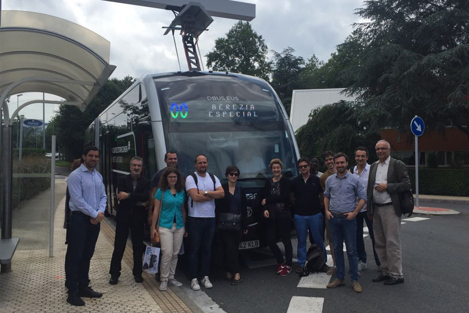 Visita de estudiantes de École d’urbanisme de Paris